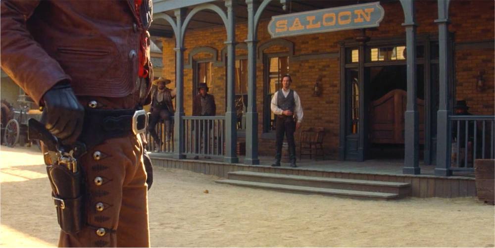 نمای سطح کمر دوربین یا hip level